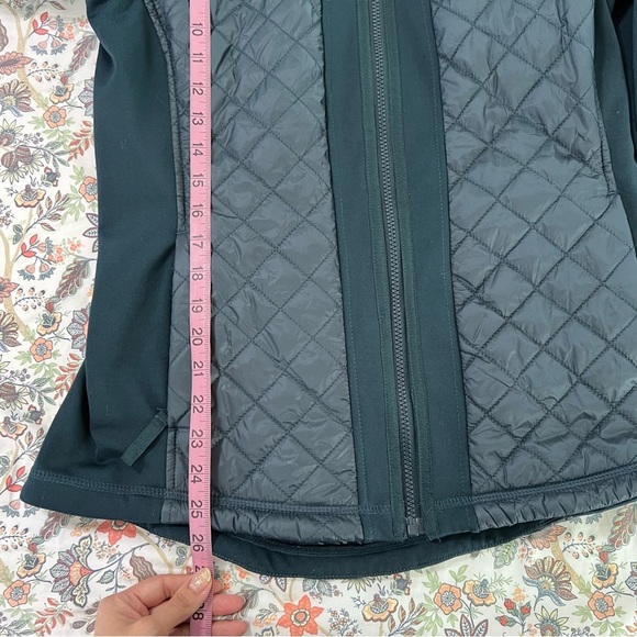 Athleta Jacket Women’s Medium Rock Springs PrimaLoft Quilted Hooded Full Zip - Picture 8 of 10